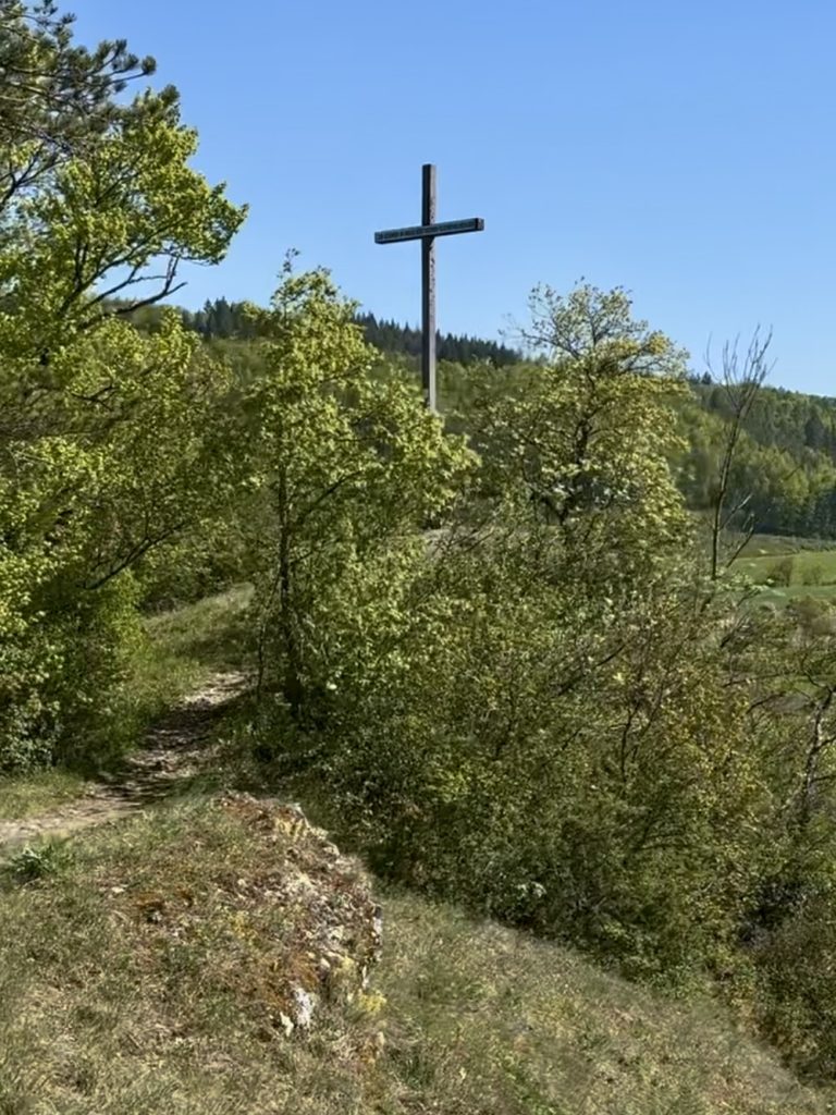 Kreuzfelsen Donautal